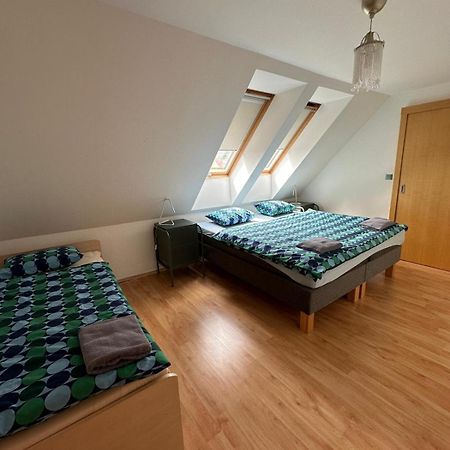 Apartman Lipa Микулов Экстерьер фото