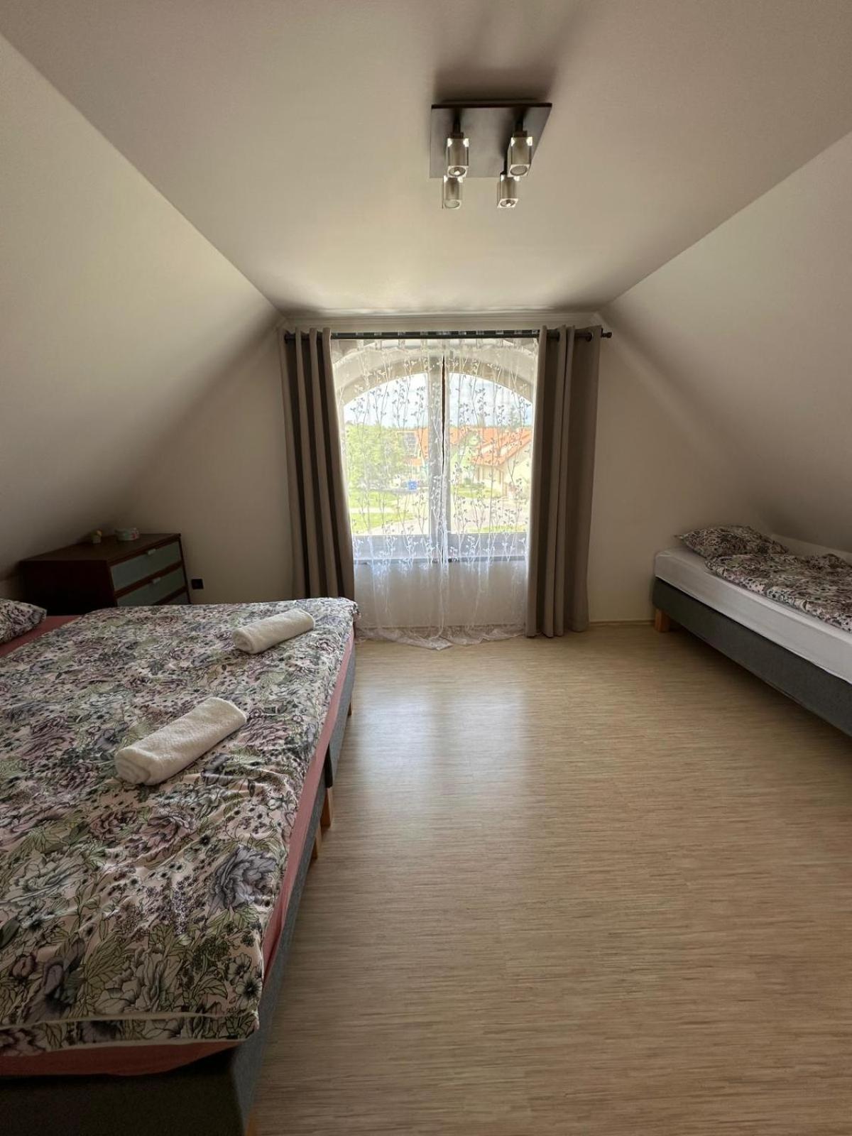 Apartman Lipa Микулов Экстерьер фото