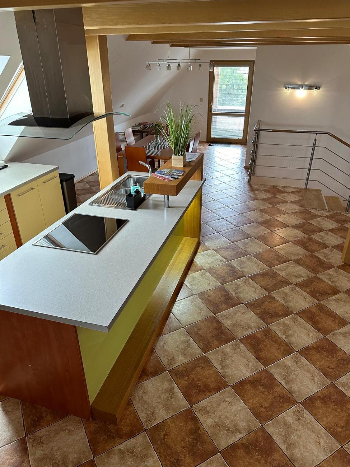 Apartman Lipa Микулов Экстерьер фото