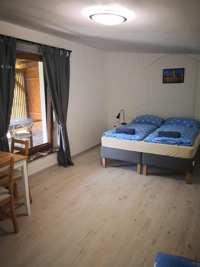 Apartman Lipa Микулов Экстерьер фото