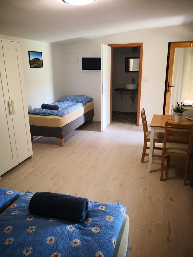 Apartman Lipa Микулов Экстерьер фото