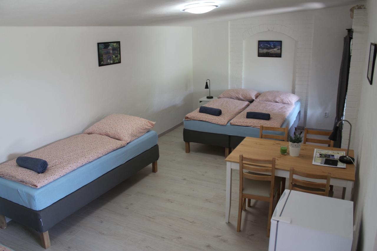 Apartman Lipa Микулов Экстерьер фото
